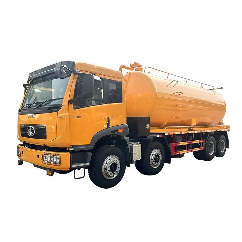 FAW 30000L Sewage Suction Cleaning Truck 8x4 Heavy Duty Septic Fecal Vacuum Sewage Truck for Sale